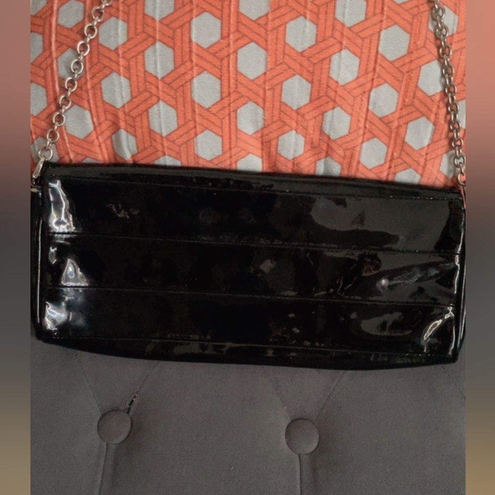 Dolce & Gabbana Black Patent Shoulder Bag - Picture 4 of 5